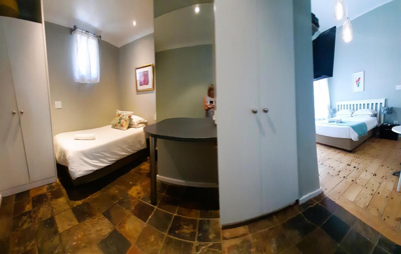 The Greenhouse Guesthouse Кейптаун Екстериор снимка